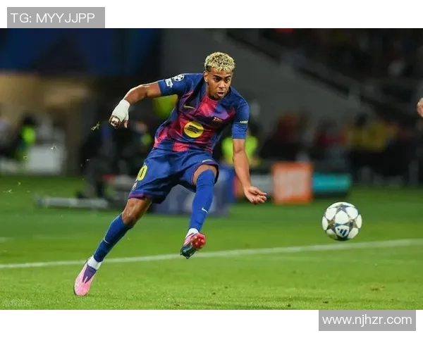 欧冠爆冷！巴萨崩盘16分钟连丢两球，豪门身价4.4亿欧元遭弱旅逼平，防线漏洞频现